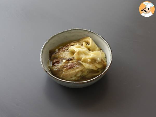 Baba ganoush, la deliziosa crema di melanzane mediorientale - Preparazione tappa 5