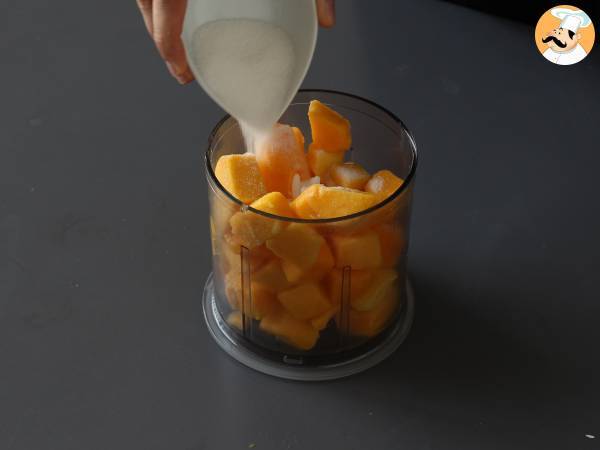Sorbetto mango e lime: solo 3 ingredienti e pronto in 5 minuti! - Preparazione tappa 2