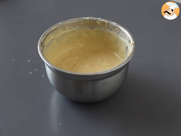 Cake salato con pancetta, formaggio caprino e noci - Preparazione tappa 4