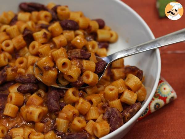 Pasta e fagioli, la ricetta cremosa e veloce da preparare - Preparazione tappa 6