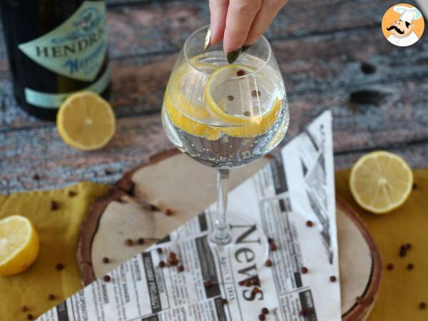 Come preparare il Gin Tonic: le dosi per un drink perfetto! - Preparazione tappa 2