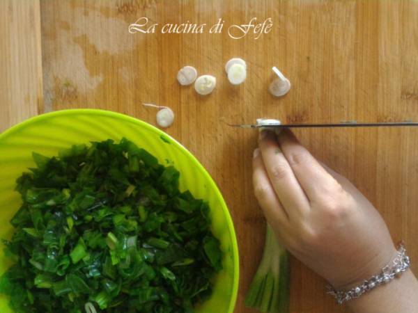 Torta di gambi di cipollotto fresco e ricotta - Preparazione tappa 3
