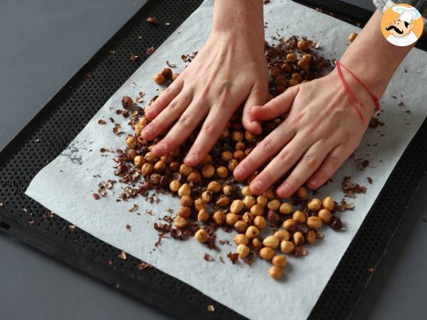 Ferrero Rocher fatti in casa: la ricetta che stavate aspettando da tempo! - Preparazione tappa 2