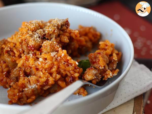 Risotto 'nduja e salsiccia, un primo piatto dal gusto intenso - Preparazione tappa 7