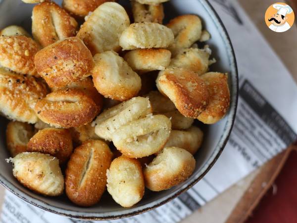 Gnocchi di patate cotti in friggitrice ad aria: gustosi e croccanti, perfetti per l'aperitivo - Preparazione tappa 4