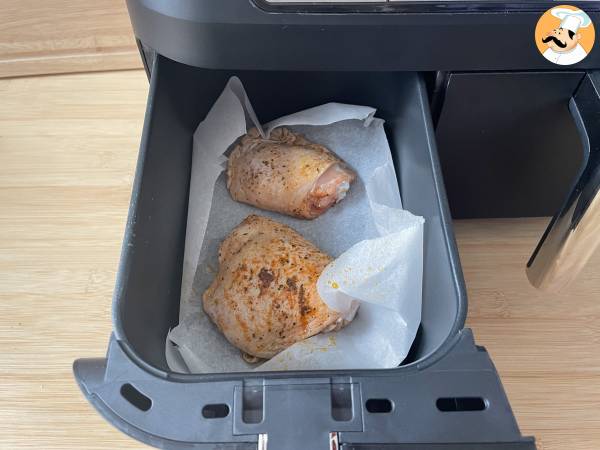 Pollo in friggitrice ad aria: rapido, gustoso e croccante - Preparazione tappa 4