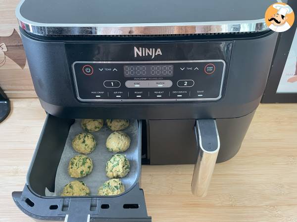 Falafel in friggitrice ad aria: le polpette di ceci facilissime da preparare - Preparazione tappa 5