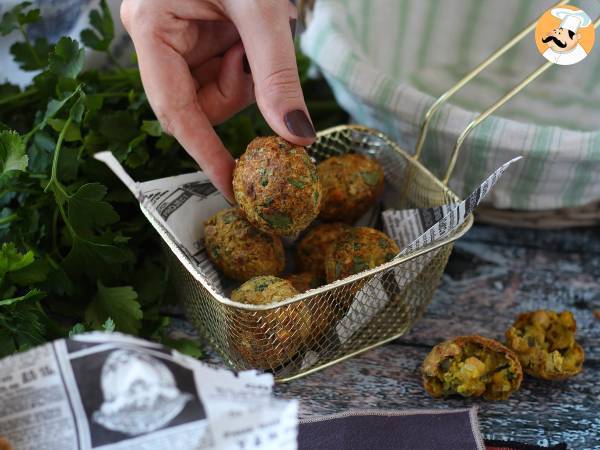 Falafel in friggitrice ad aria: le polpette di ceci facilissime da preparare - Preparazione tappa 6