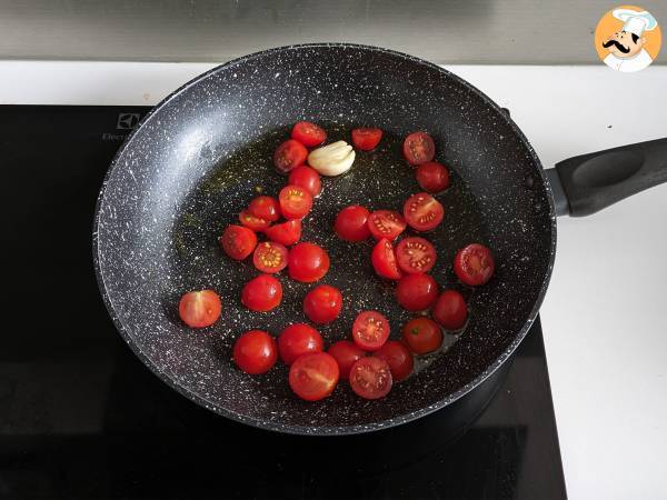 Pasta con le capesante, un elegante primo piatto di mare - Preparazione tappa 1