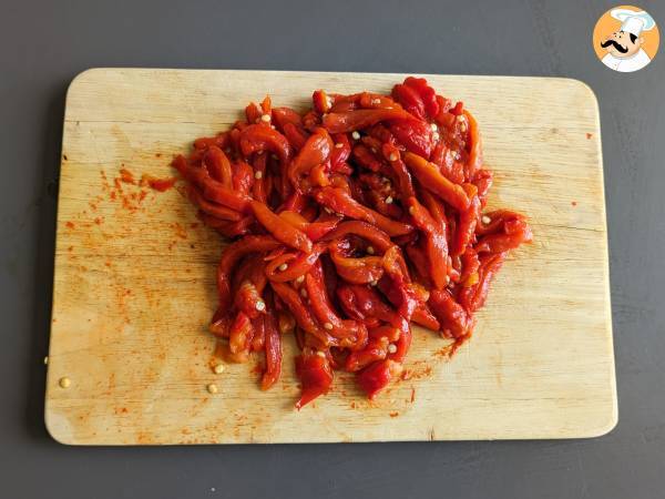 Pasta fredda con peperoni, mais e mozzarella - Preparazione tappa 2