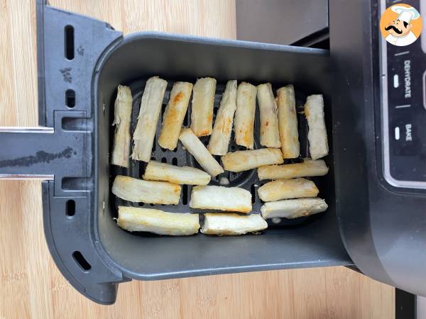 Chips di manioca in friggitrice ad aria! - Preparazione tappa 4