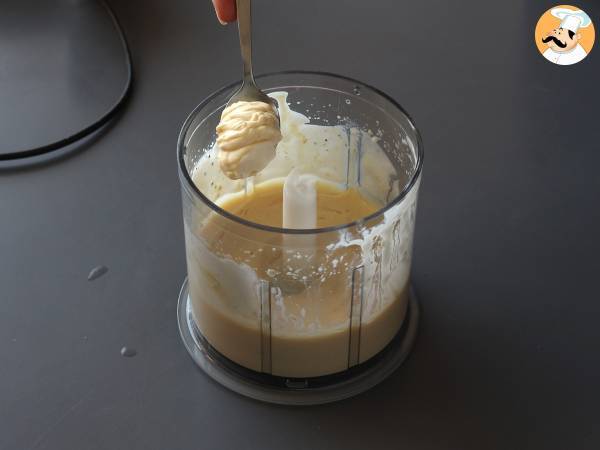 Maionese leggera senza olio. Perfetta se non volete mangiare le uova crude! - Preparazione tappa 3