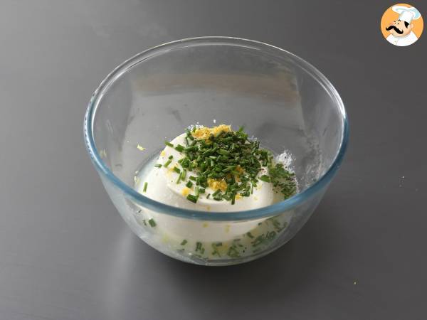 Crostata salata con ricotta, cetrioli e salmone affumicato - Preparazione tappa 4