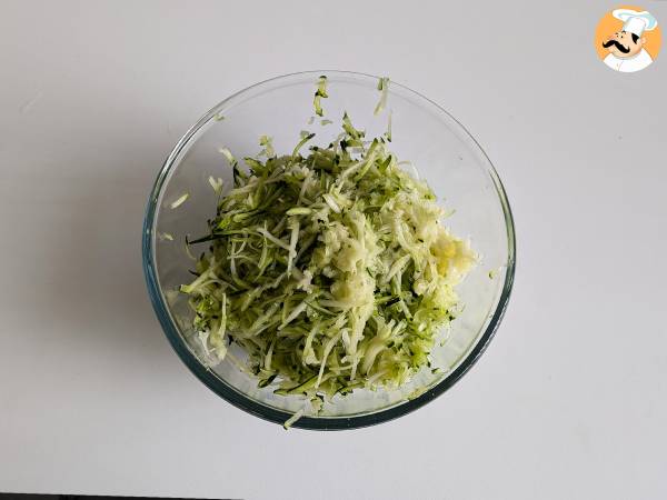 Burger di zucchine e patate in friggitrice ad aria - Preparazione tappa 2