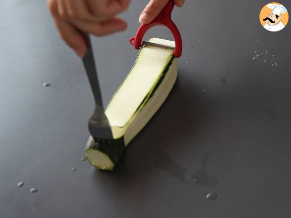 Spiedini di zucchine con una deliziosa salsa asiatica - Preparazione tappa 2