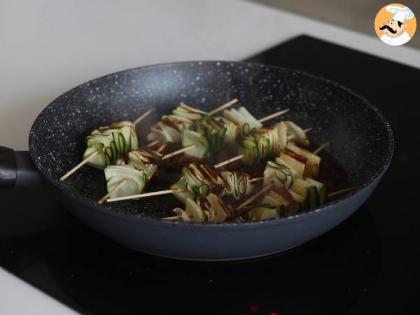 Spiedini di zucchine con una deliziosa salsa asiatica - Preparazione tappa 6