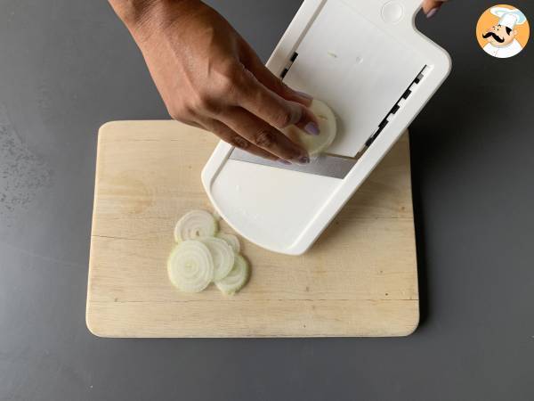 Cipolla croccante in friggitrice ad aria - Preparazione tappa 2