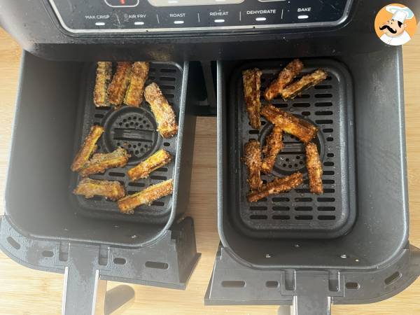 Stick di zucchine in friggitrice ad aria - Preparazione tappa 6