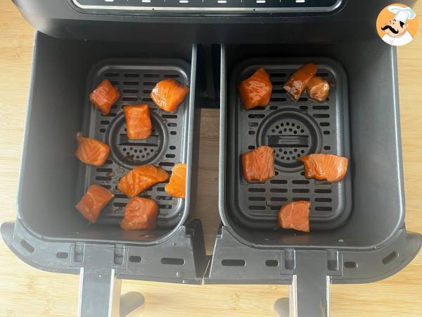 Bocconcini di salmone in friggitrice ad aria con marinatura asiatica - Preparazione tappa 3