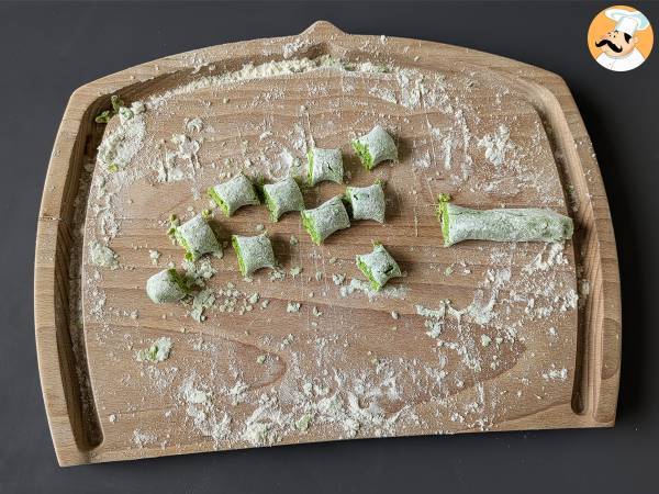 Gnocchi di piselli con salsa ai funghi - Preparazione tappa 4