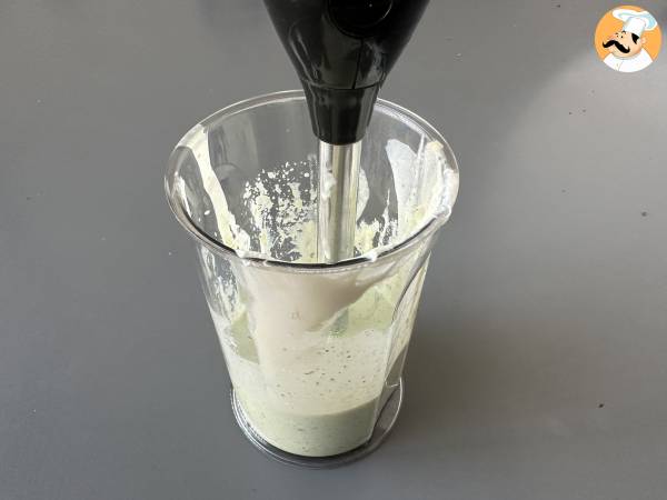 Pasta con crema di ricotta e basilico - Preparazione tappa 4