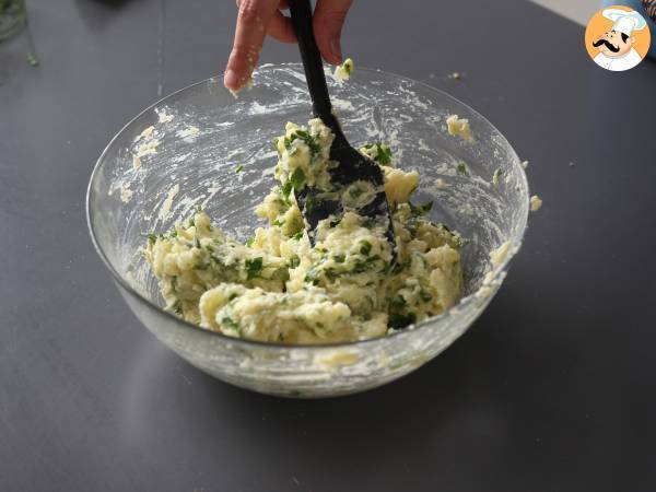 Muffin di patate: la ricetta veloce ed economica spiegata passo a passo! - Preparazione tappa 5