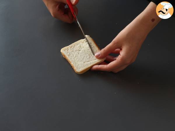Stelle di pane all'aglio, un ottimo aperitivo per le feste - Preparazione tappa 1