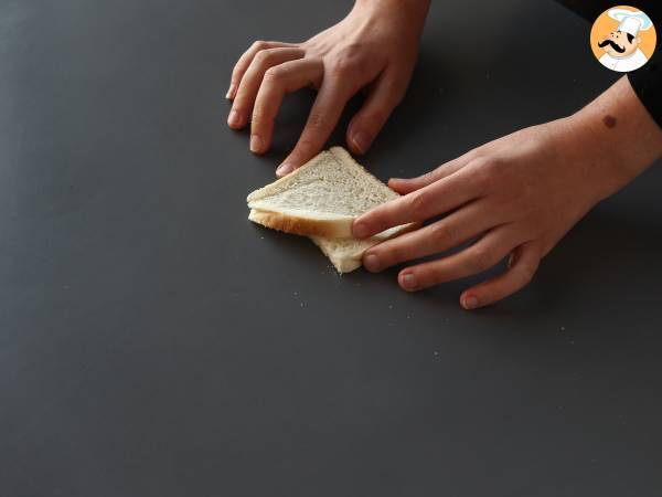 Stelle di pane all'aglio, un ottimo aperitivo per le feste - Preparazione tappa 3