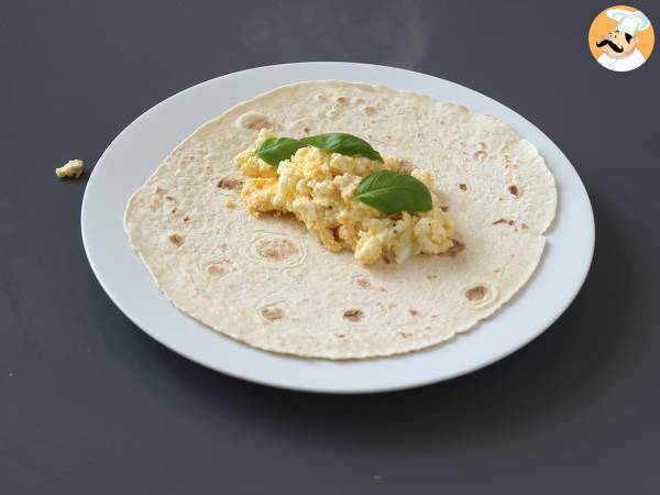 Wrap super proteico con uova e feta - Preparazione tappa 6