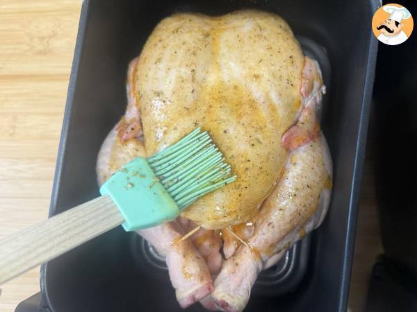 Come si prepara il pollo arrosto nella friggitrice ad aria? - Preparazione tappa 2