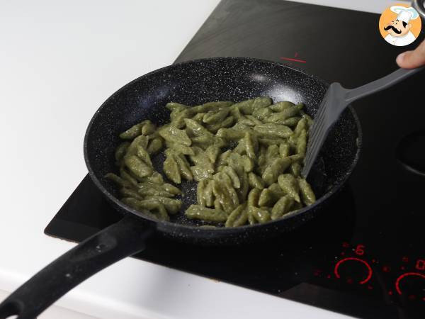 Pasta fresca con broccoli: perfetta per far mangiare le verdure ai bambini! - Preparazione tappa 9