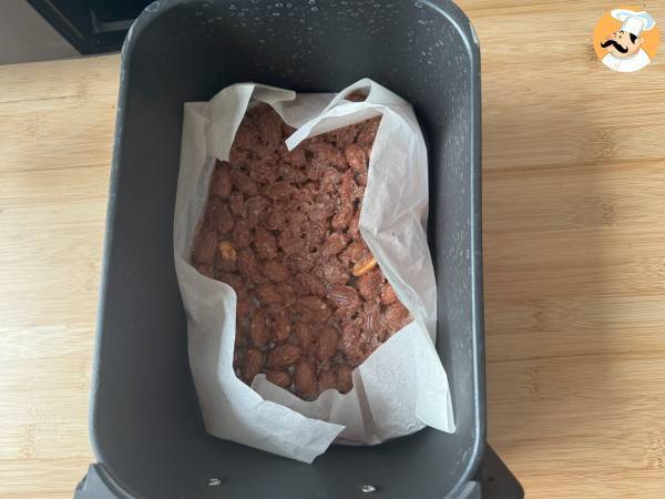 Mandorle pralinate in friggitrice ad aria - Preparazione tappa 5