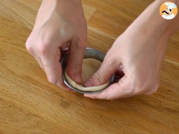 Pasteis de nata perfetti in friggitrice ad aria: croccanti fuori, cremosi dentro - Preparazione tappa 2