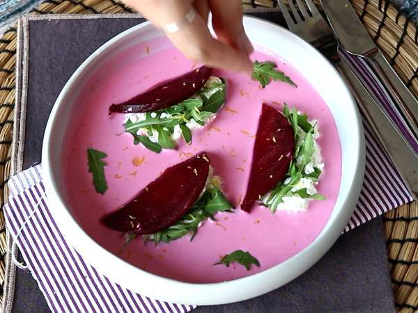 Ravioli di barbabietola, un antipasto semplice ed elegante - Preparazione tappa 6