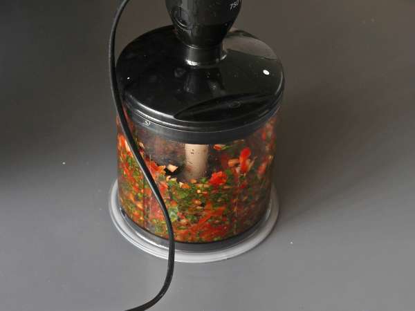 Spiedini di Lavash kebab in friggitrice ad aria, la ricetta facile da preparare con le piadine! - Preparazione tappa 2