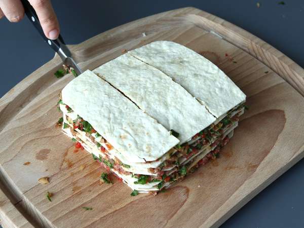 Spiedini di Lavash kebab in friggitrice ad aria, la ricetta facile da preparare con le piadine! - Preparazione tappa 7