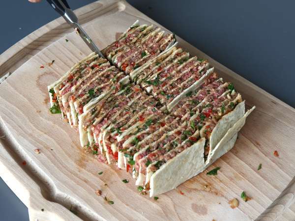 Spiedini di Lavash kebab in friggitrice ad aria, la ricetta facile da preparare con le piadine! - Preparazione tappa 8