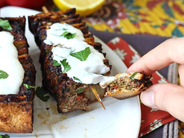 Spiedini di Lavash kebab in friggitrice ad aria, la ricetta facile da preparare con le piadine! - Preparazione tappa 11