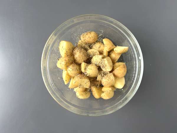 Caprice des Dieux impanato con patate croccanti in friggitrice ad aria: ricetta facile e veloce - Preparazione tappa 1