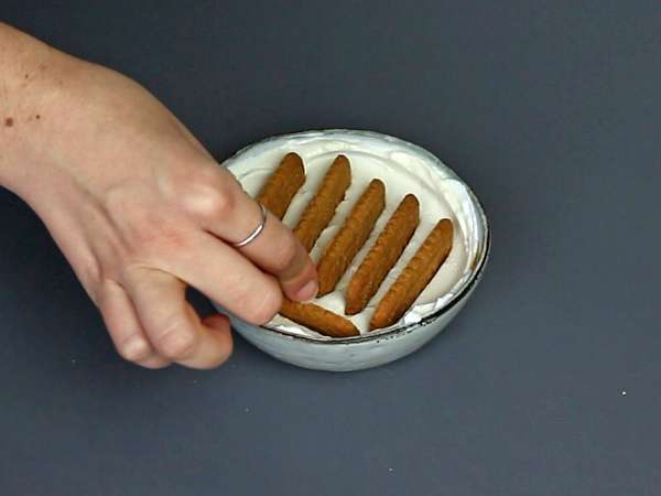 La cheesecake giapponese virale a 2 ingredienti: il dessert facile che sta conquistando TikTok - Preparazione tappa 2