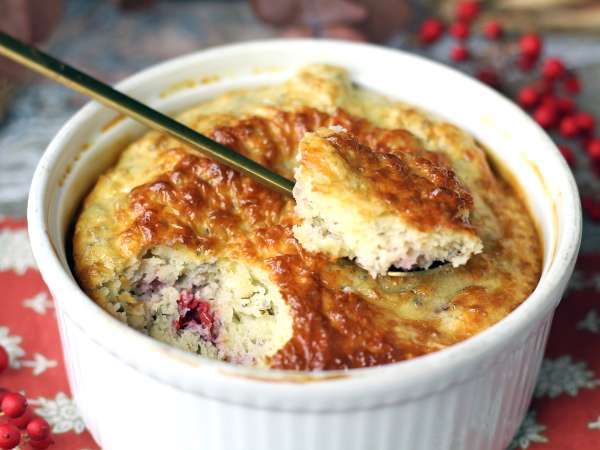 Tortino proteico ai frutti rossi: ricetta facile, veloce e super golosa - Preparazione tappa 5