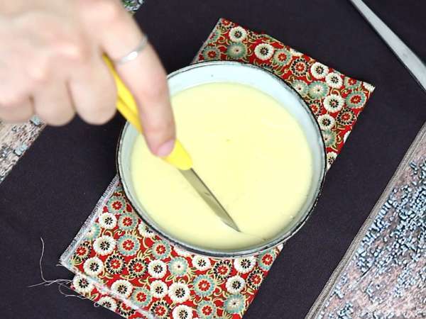 Uova cinesi al vapore con due ingredienti: ricetta facile e leggera - Preparazione tappa 4