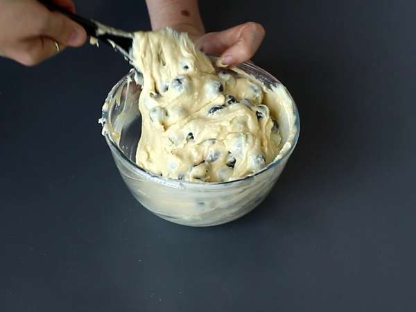 Plumcake crumble ai mirtilli morbido e goloso - Preparazione tappa 6