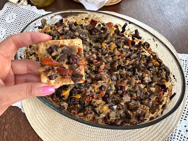 Melanzane e peperoni al forno con aceto di mele: contorno mediterraneo semplice e gustoso - Preparazione tappa 3