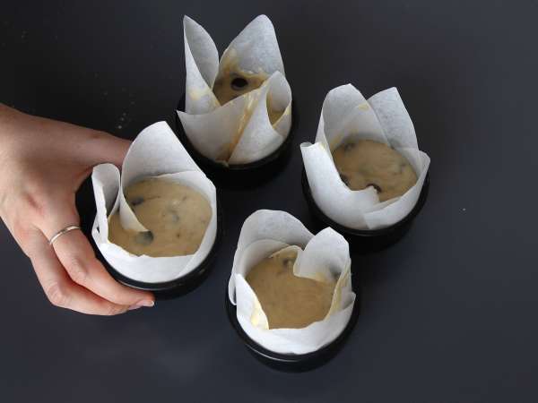 Muffin alla banana e gocce di cioccolato extra gourmet - Preparazione tappa 9