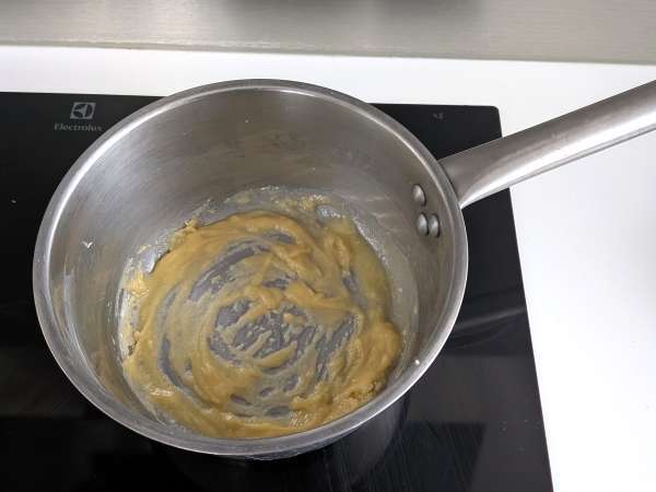 Pasta al forno con piselli e prosciutto cotto cremosa e gratinata - Preparazione tappa 2