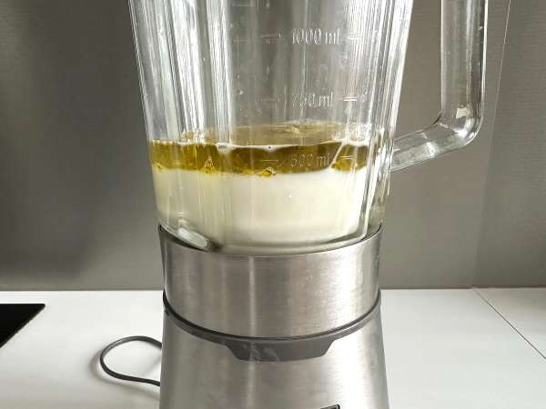 Torta salata alle sardine: la ricetta veloce con ingredienti che hai già in dispensa - Preparazione tappa 4