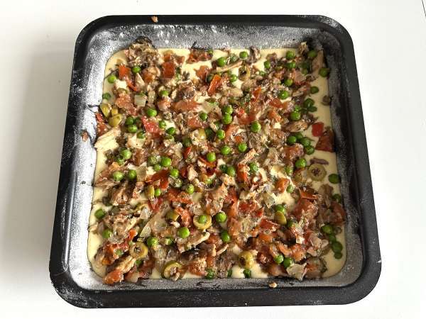 Torta salata alle sardine: la ricetta veloce con ingredienti che hai già in dispensa - Preparazione tappa 8