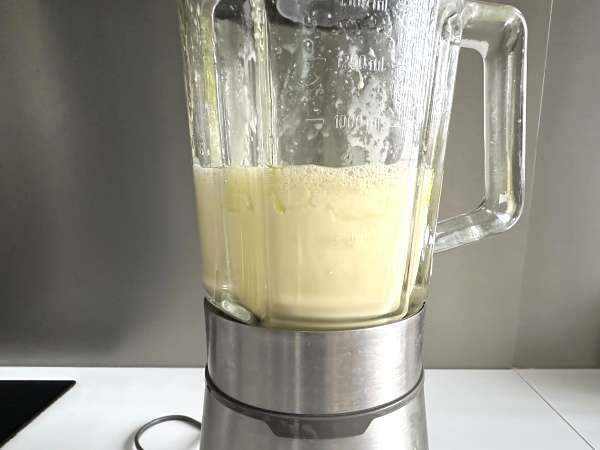 Pastella per torta salata nel frullatore: facile veloce e soffice - Preparazione tappa 3