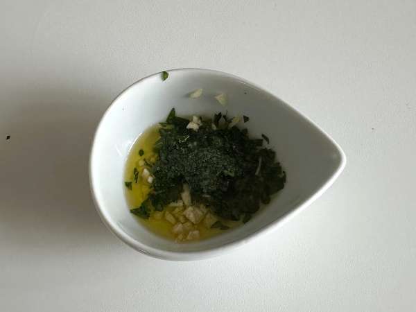 Patate hasselback in friggitrice ad aria: croccanti e facili - Preparazione tappa 3